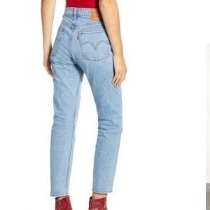 LEVIS WEDGIE JEANS